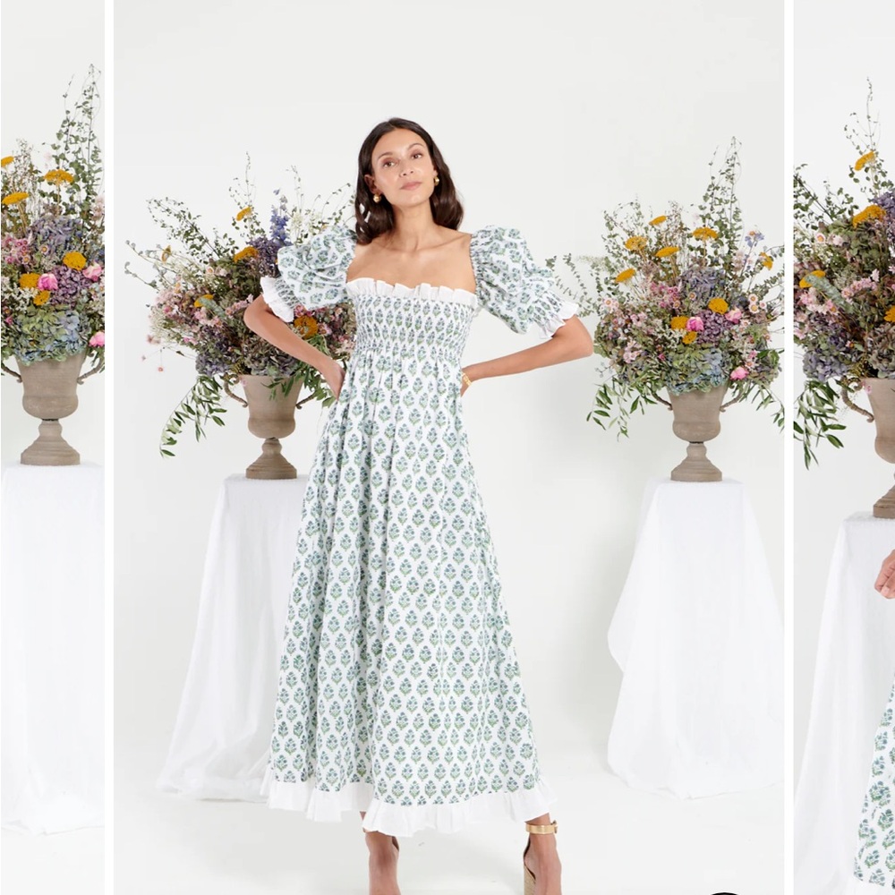 Elegant Floral Puff Sleeve Dress